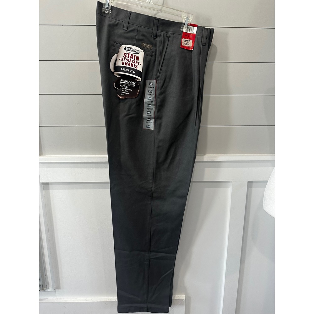 Lee Performance Khakis Mens 38x34 Gray Double Pleat Stain Resistant Pants NWT